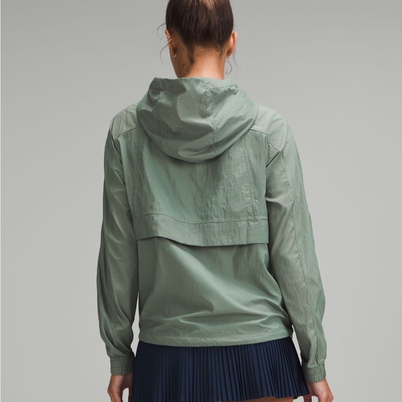 Lululemon lightweight hooded jacket - Picture 6 of 6
